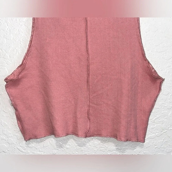 American Eagle Pink Cropped Tank Top - Picture 6 of 10
